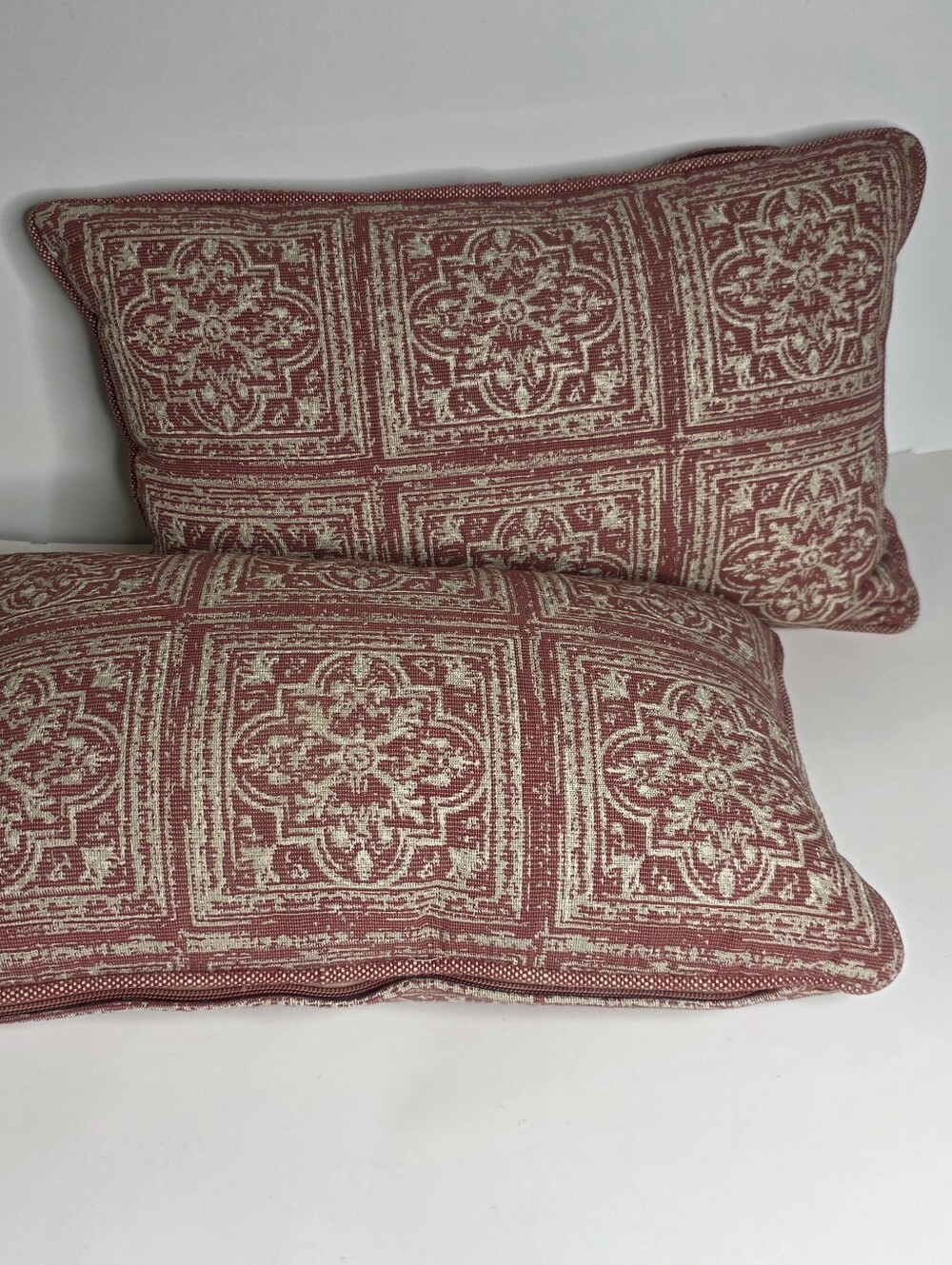 Restoration Hardware marron and Tan Scroll set of 2 Lumber pillows Inserts incl